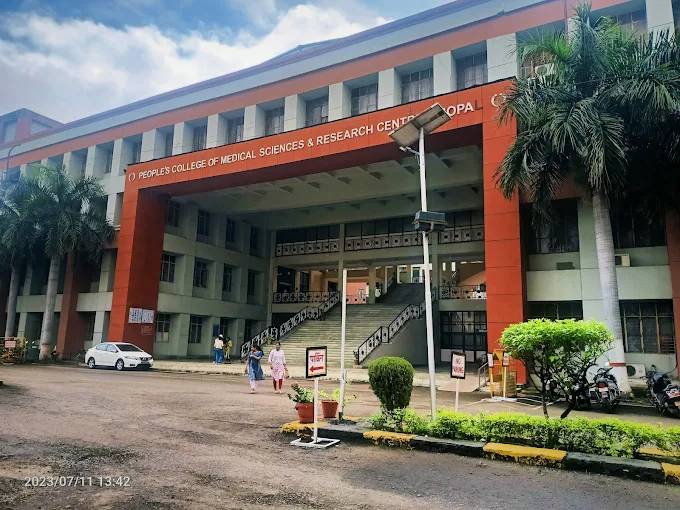 PEOPLES COLLEGE OF MEDICAL SCIENCE BHOPAL  https://www.peoplesuniversity.edu.in/medical-college-bhopal/ People’s College of Medical Science, Bhopal offers quality medical education with modern infrastructure and hands-on clinical training.